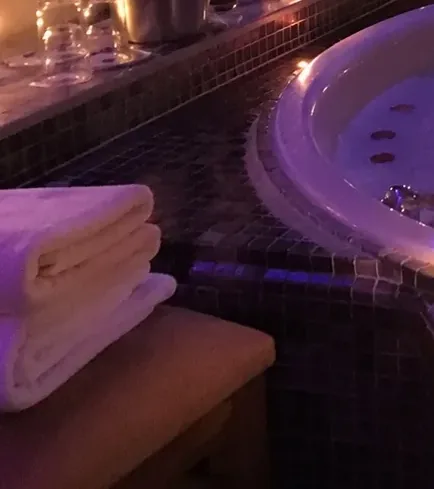 Hamam havlu seti — Lila Spa, Fatih misafirlerine hizmet veren salon
